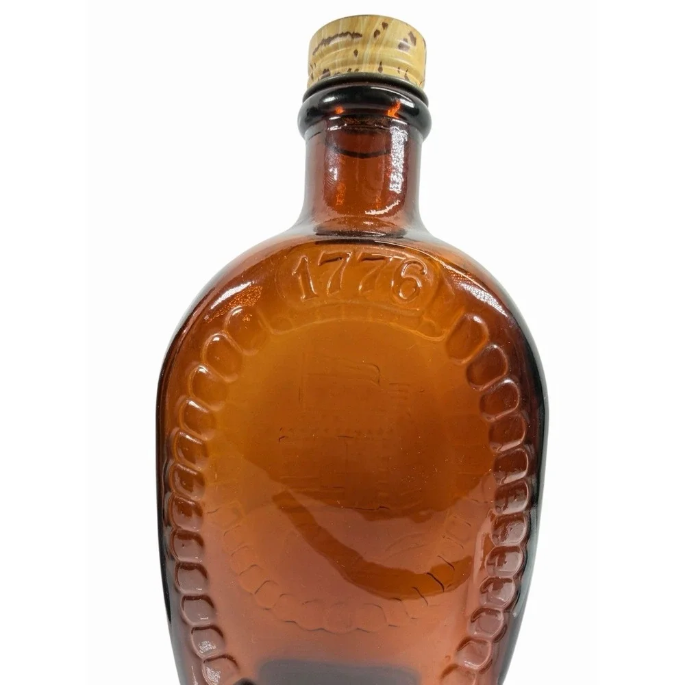 1776-1976 Vintage Bicentennial Amber Glass Embossed Log Cabin Maple Syrup Bottle